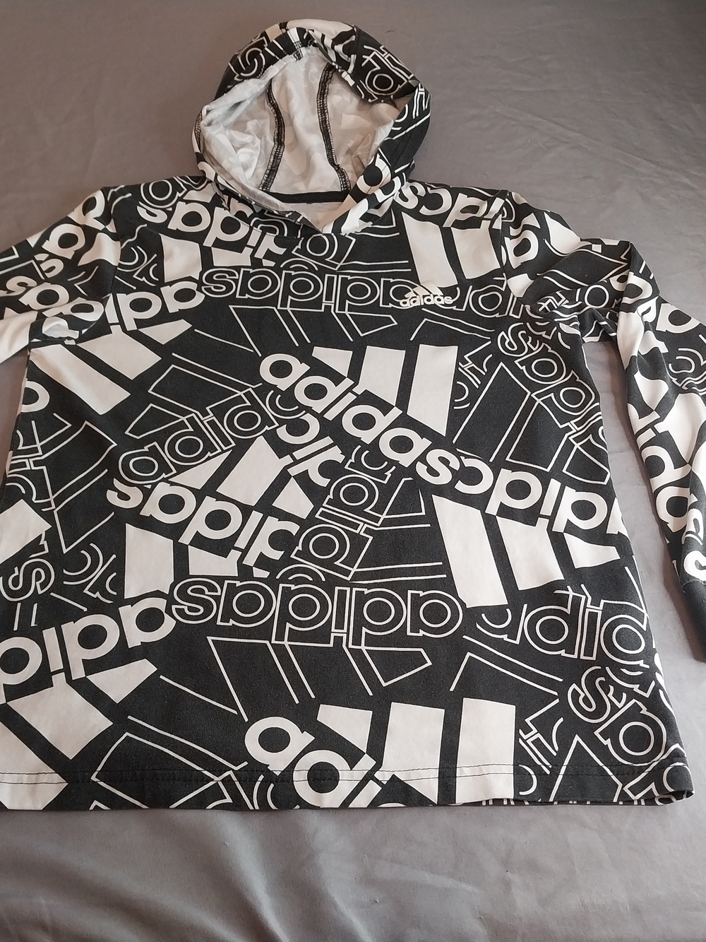 Adidas Regular Fit Hoodie Black White Logo Print Youth M 10 - 12. #152